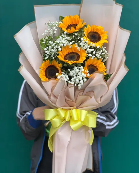 長形花束:  成功畢業花束 - HBD243 