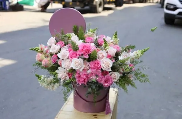 Hoa Kỷ Niệm: Hộp Hoa Sắc Hồng - HCH110 | Flosa