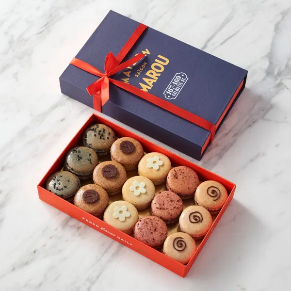 Marou Macaron Box - 15 Pieces