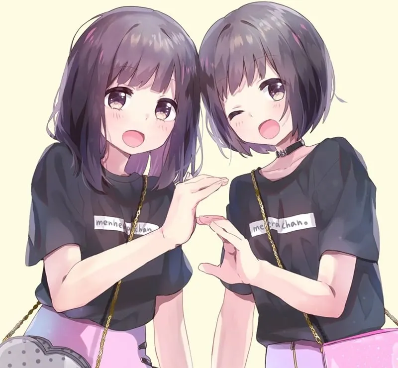 Tranh vẽ chibi - quà sinh nhật cá nhân hóa dễ thương cho bạn thân nữ