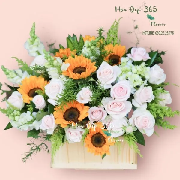 Hộp hoa Love Forever - HCH27 - Hoa tặng sinh nhật mẹ ý nghĩa nhất