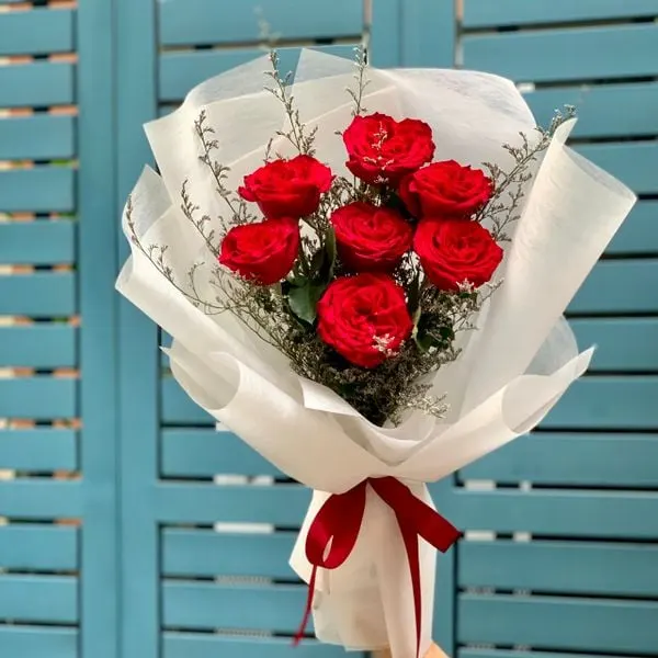 Mẫu bó hoa hồng đỏ dành tặng giáo viên 20/11