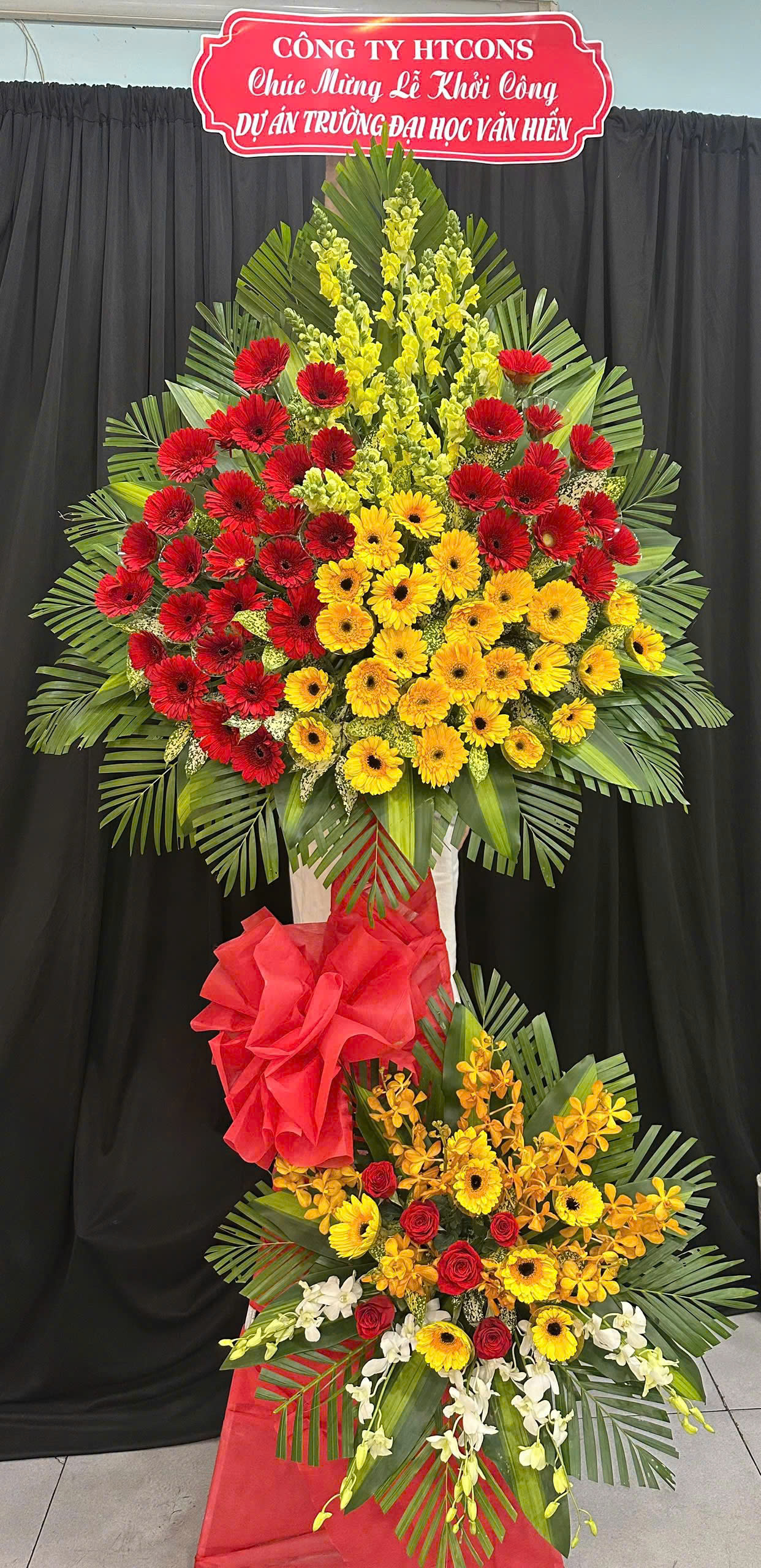 : Kệ Hoa Thiên Phúc Viên Mãn - HCM167