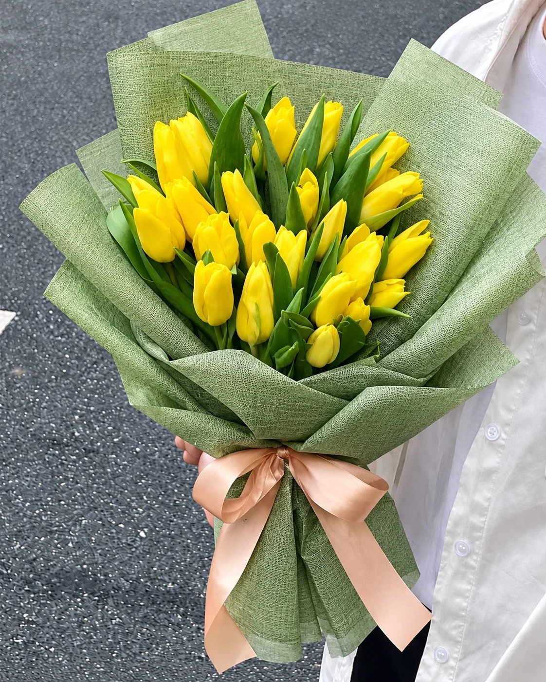 :  花束 Tulip - HBD387 