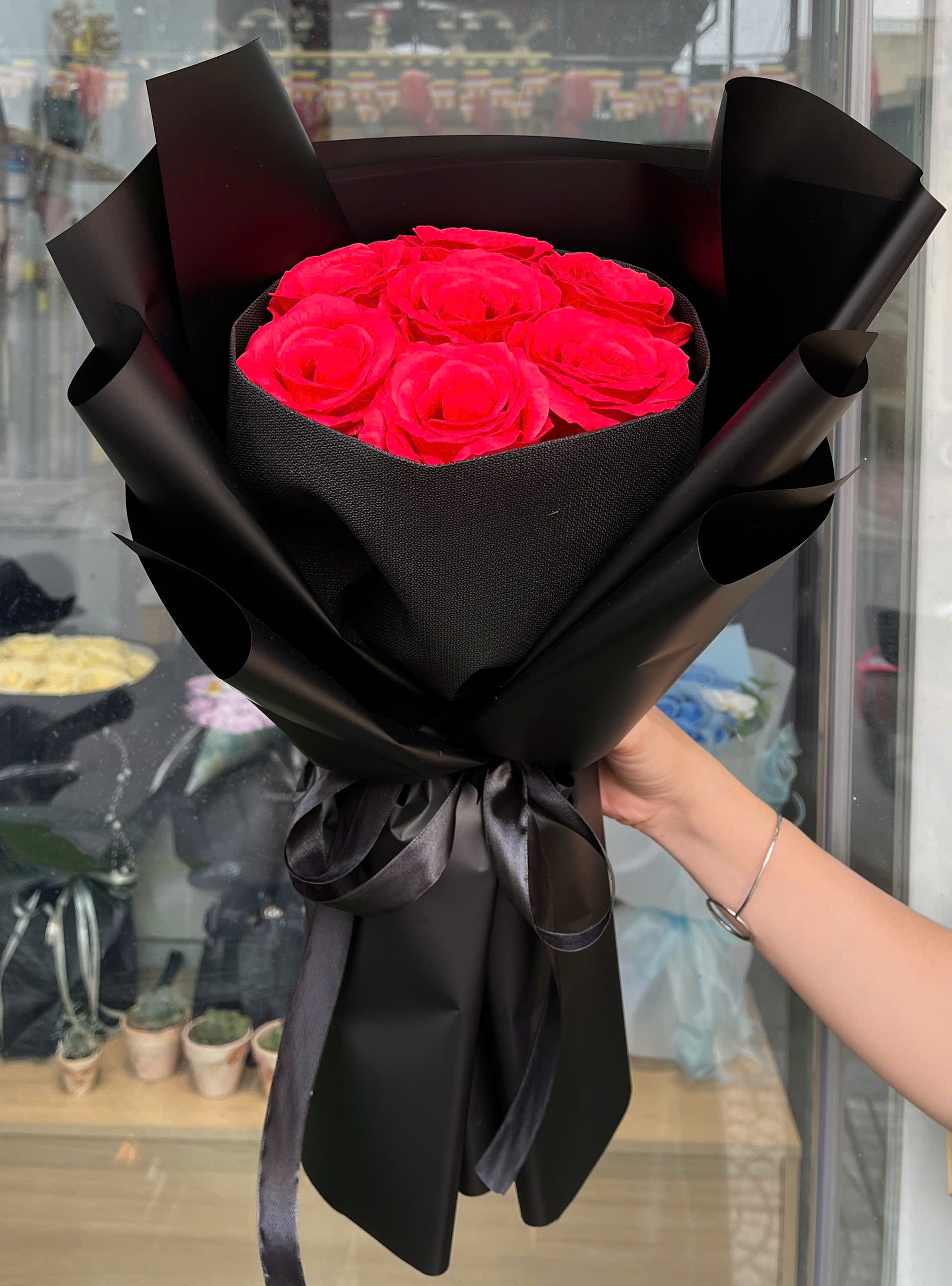  Bó Hoa Sáp Hồng Đỏ Huyền Sắc - HST89 