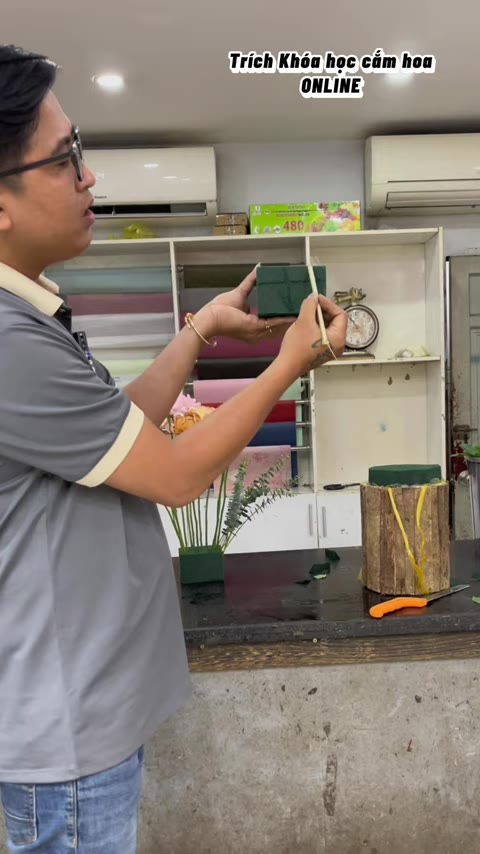Bước 1: Chuẩn bị cục xốp