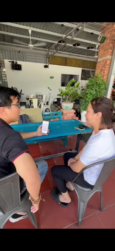 Bước 3: Cắt tỉa hoa