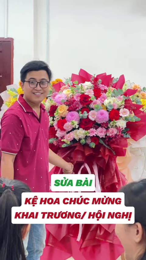 Bước 1: Chuẩn Bị Kệ Hoa
