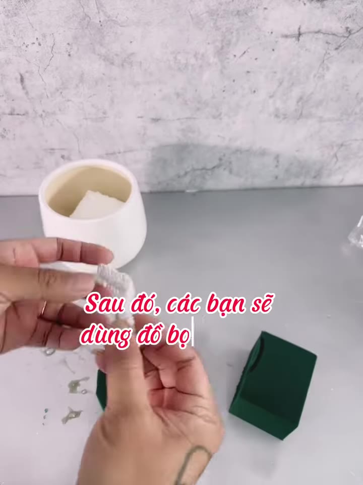 Bước 2: Bọc xốp
