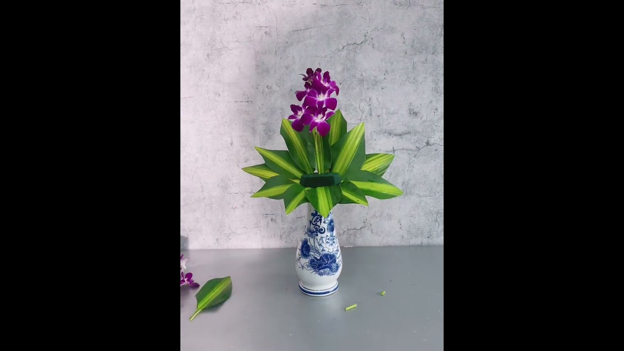 Hướng Dẫn Cắm Bình Hoa Dâng Bàn Thờ Phật Siêu Đơn Giản