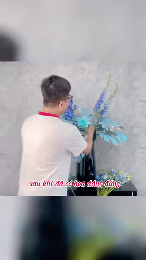 Bước 5: Cắm cúc mẫu đơn