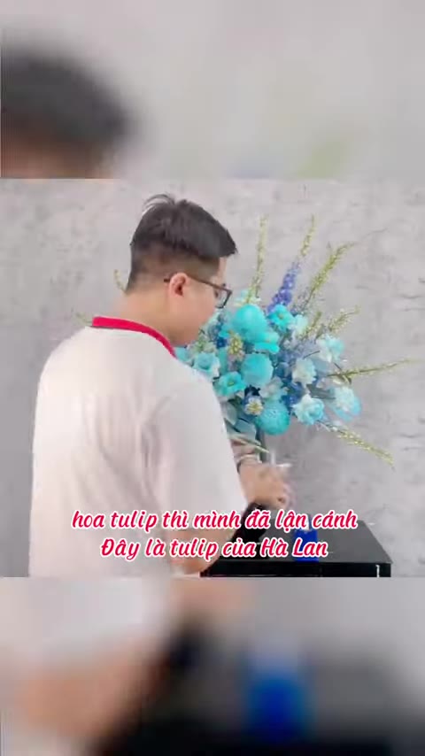 Bước 8: Hoàn thiện bình hoa