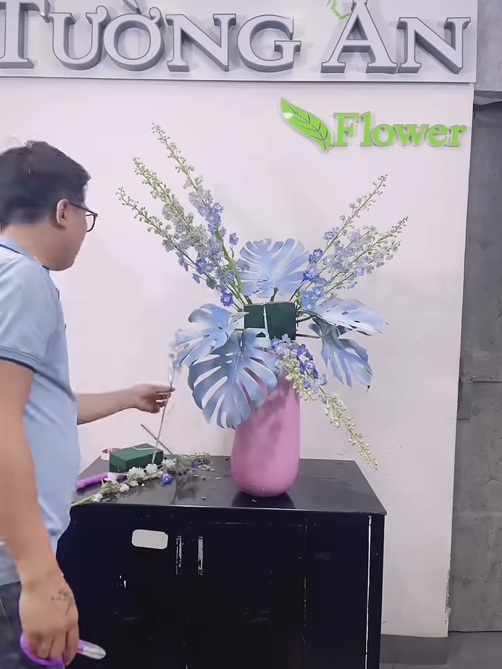Bước 4: Thêm cành lá
